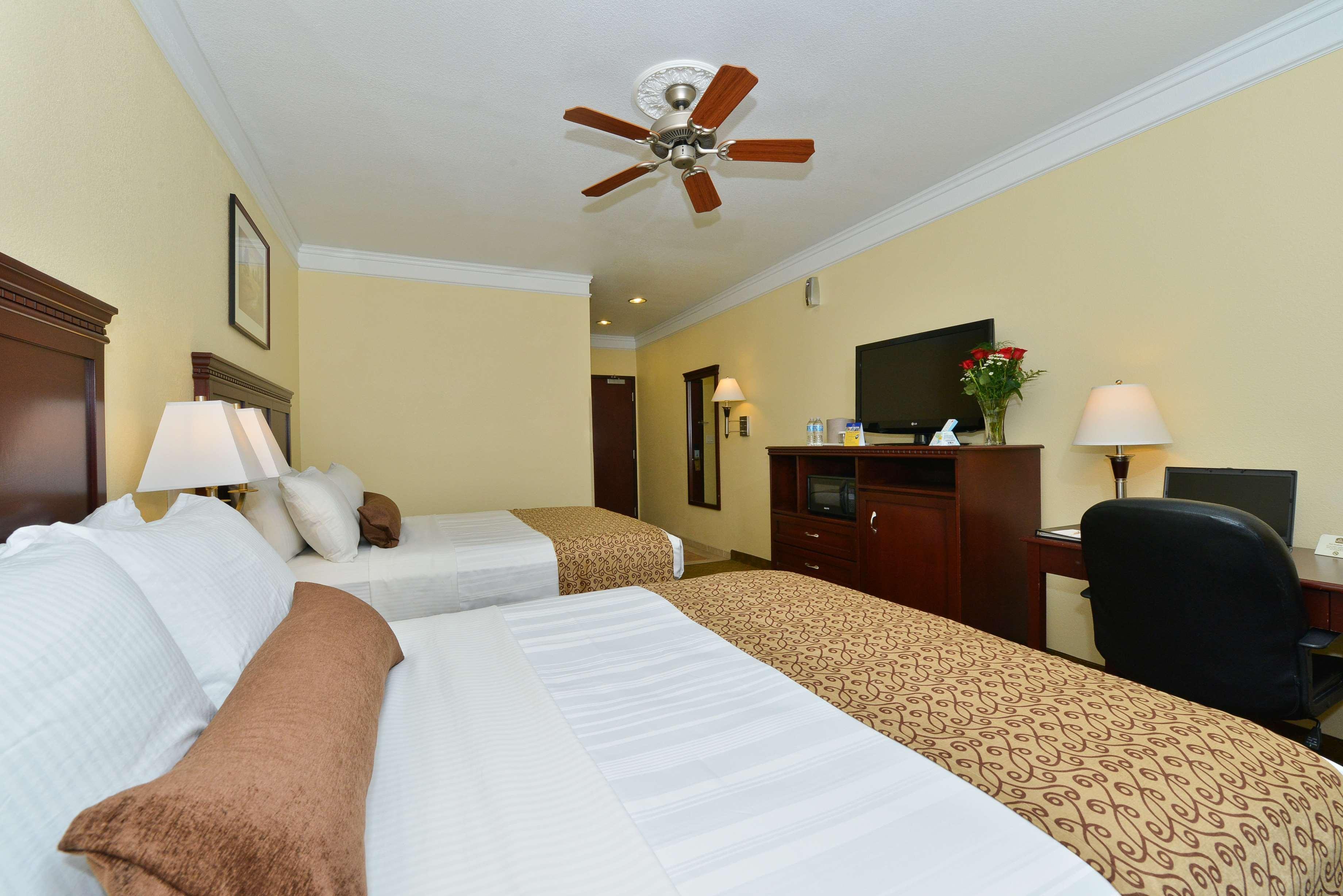 Best Western Lone Star Inn Edna Exteriör bild